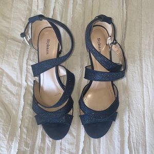 SPARKLY blue heels! 💙
